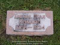 291_condard_emeral_dean_with_family_stone
